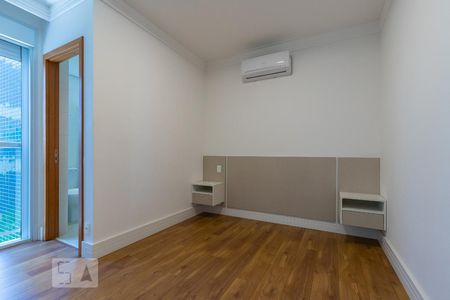 Quarto da suíte de apartamento à venda com 1 quarto, 51m² em Cambuí, Campinas