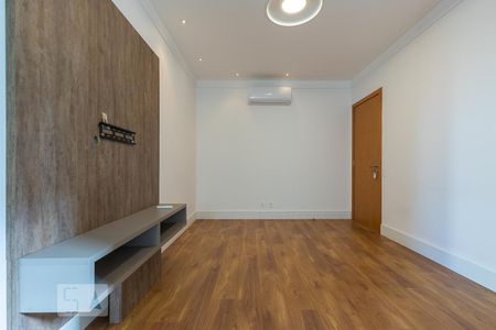 Sala de apartamento à venda com 1 quarto, 51m² em Cambuí, Campinas