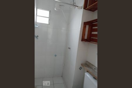 Banheiro de apartamento à venda com 2 quartos, 54m² em Santos Dumont, São Leopoldo