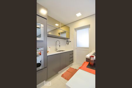 Apartamento à venda com 98m², 2 quartos e 2 vagas Apartamento à venda com 98m², 2 quartos e 2 vagasCozinha