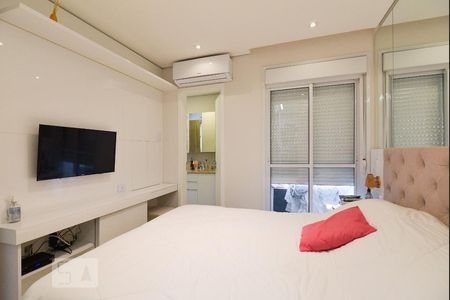 Apartamento à venda com 98m², 2 quartos e 2 vagas Apartamento à venda com 98m², 2 quartos e 2 vagasQuarto Suíte 2