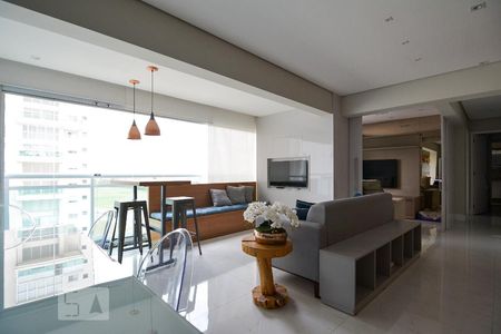 Sala de apartamento à venda com 2 quartos, 98m² em Alphaville Empresarial, Barueri