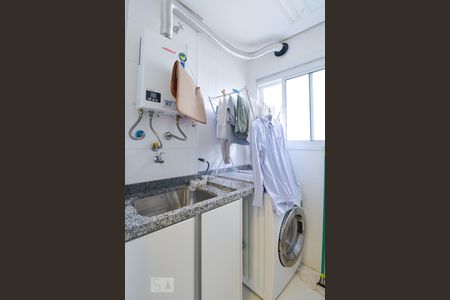 Apartamento à venda com 98m², 2 quartos e 2 vagas Apartamento à venda com 98m², 2 quartos e 2 vagasÁrea de Serviço