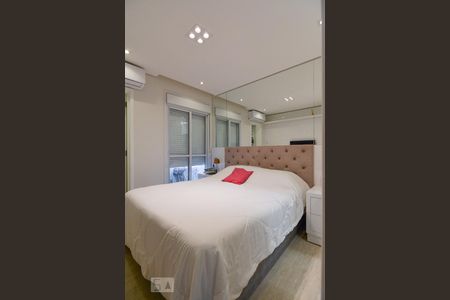 Apartamento à venda com 98m², 2 quartos e 2 vagas Apartamento à venda com 98m², 2 quartos e 2 vagasQuarto Suíte 2