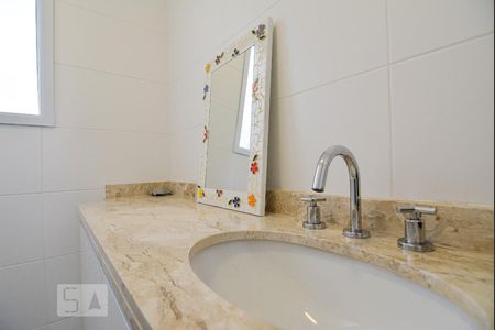Apartamento à venda com 98m², 2 quartos e 2 vagas Apartamento à venda com 98m², 2 quartos e 2 vagasBanheiro da Suíte 1