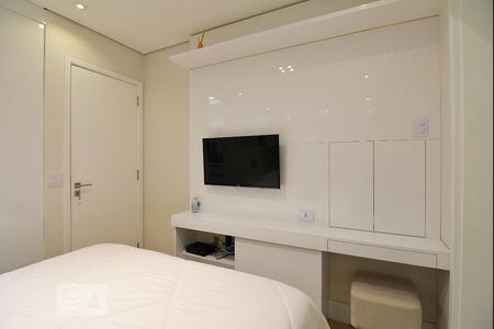 Apartamento à venda com 98m², 2 quartos e 2 vagas Apartamento à venda com 98m², 2 quartos e 2 vagasQuarto Suíte 2