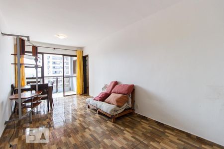 Sala de apartamento à venda com 1 quarto, 60m² em Barra da Tijuca, Rio de Janeiro