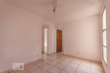 Sala de apartamento à venda com 2 quartos, 49m² em Piratininga (venda Nova), Belo Horizonte