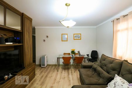 Sala de apartamento para alugar com 2 quartos, 65m² em Vila Nivi, São Paulo