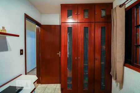 Casa para alugar com 250m², 3 quartos e 2 vagas Casa para alugar com 250m², 3 quartos e 2 vagasQuarto 2