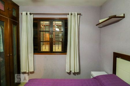 Casa para alugar com 250m², 3 quartos e 2 vagas Casa para alugar com 250m², 3 quartos e 2 vagasQuarto 1