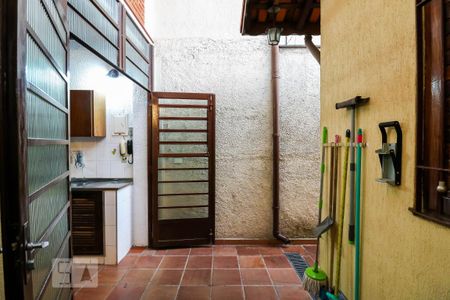 Casa para alugar com 250m², 3 quartos e 2 vagas
