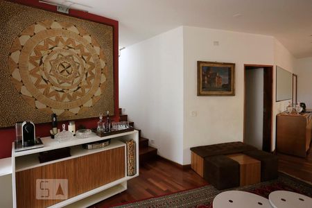 Sala de casa à venda com 5 quartos, 800m² em Vila Morumbi, São Paulo