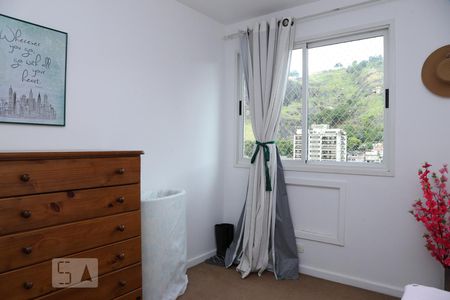 Quarto 1 de apartamento à venda com 4 quartos, 98m² em Tijuca, Rio de Janeiro