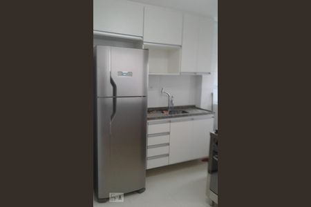 Cozinha de apartamento para alugar com 3 quartos, 88m² em Campestre, Santo André