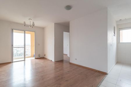 Sala de apartamento para alugar com 3 quartos, 68m² em Santo Antônio, Osasco