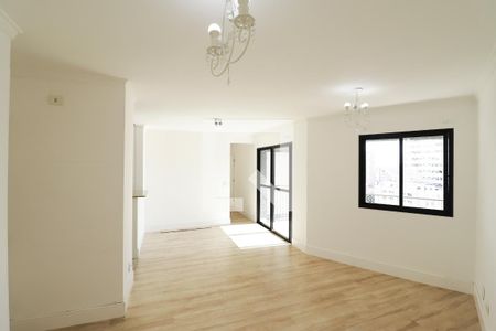Sala de apartamento para alugar com 3 quartos, 83m² em Santa Teresinha, São Paulo