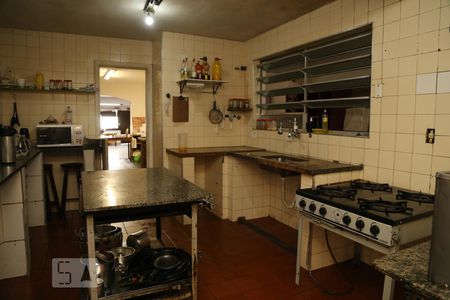 Cozinha de casa para alugar com 4 quartos, 200m² em Parque Santos Dumont, Taboão da Serra