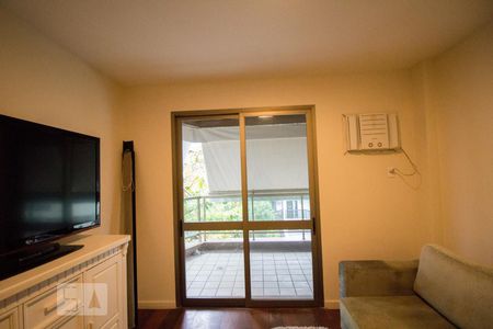 Quarto 1 de apartamento para alugar com 3 quartos, 135m² em Recreio dos Bandeirantes, Rio de Janeiro
