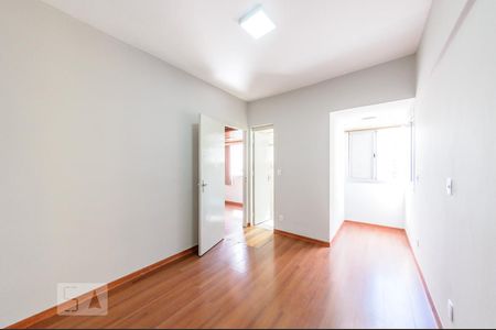 Quarto de apartamento à venda com 1 quarto, 38m² em Centro, Campinas