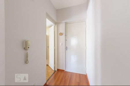 Entrada de apartamento à venda com 1 quarto, 38m² em Centro, Campinas