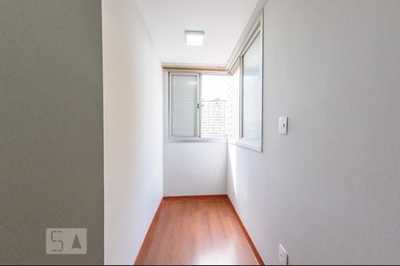 Quarto de apartamento à venda com 1 quarto, 38m² em Centro, Campinas