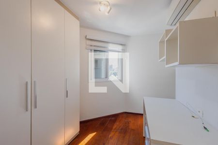 Quarto de apartamento para alugar com 2 quartos, 76m² em Pinheiros, São Paulo