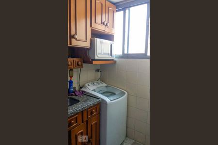 Apartamento à venda com 2 quartos, 60m² em Centro, Canoas