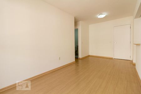 Sala de apartamento para alugar com 2 quartos, 75m² em Jaguaré, São Paulo