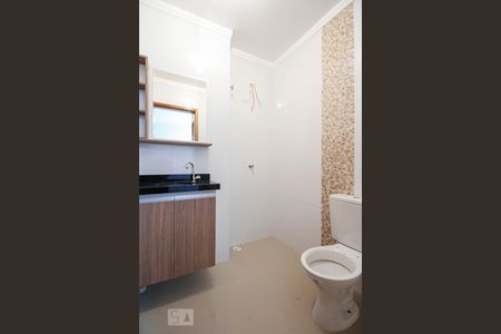 Banheiro  de apartamento para alugar com 2 quartos, 39m² em Vila Carrão, São Paulo