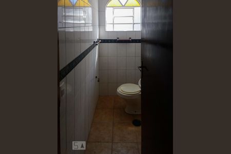 Lavabo  de casa para alugar com 3 quartos, 170m² em Jardim Jabaquara, São Paulo