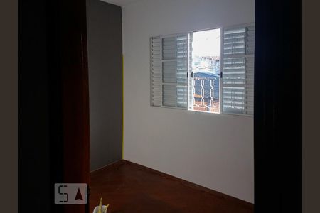 Quarto 2 de casa para alugar com 3 quartos, 170m² em Jardim Jabaquara, São Paulo