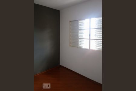 Quarto 2 de casa para alugar com 3 quartos, 170m² em Jardim Jabaquara, São Paulo