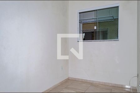 Quarto 01 de apartamento para alugar com 3 quartos, 60m² em Ingleses do Rio Vermelho, Florianópolis