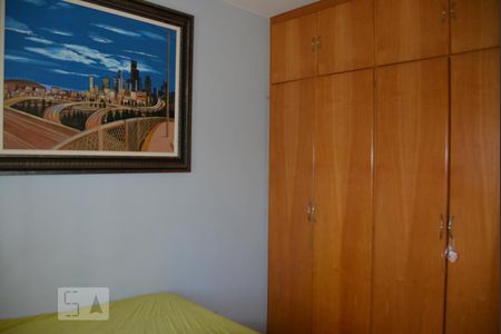 Apartamento para alugar com 144m², 4 quartos e 2 vagas Apartamento para alugar com 144m², 4 quartos e 2 vagasQuarto 2