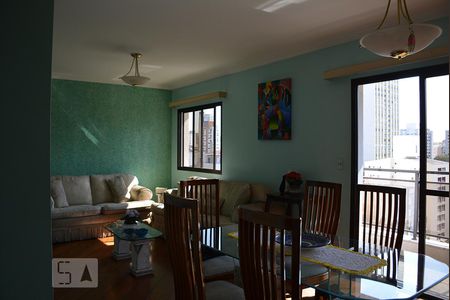 Sala de apartamento para alugar com 4 quartos, 144m² em Perdizes, São Paulo