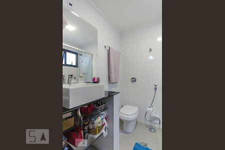 Apartamento para alugar com 144m², 4 quartos e 2 vagas Apartamento para alugar com 144m², 4 quartos e 2 vagasBanheiro 3