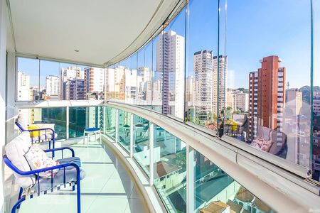 Varanda de apartamento à venda com 4 quartos, 374m² em Pinheiros, São Paulo
