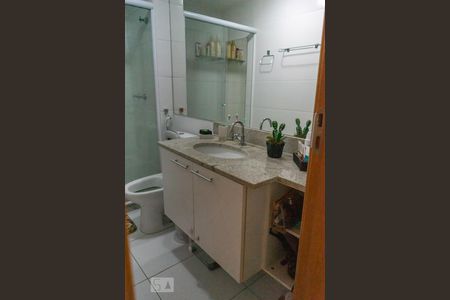 Banheiro - suíte de apartamento à venda com 2 quartos, 60m² em Penha, Rio de Janeiro