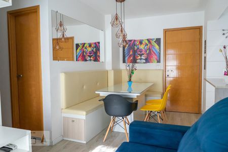 Sala de apartamento à venda com 2 quartos, 60m² em Penha, Rio de Janeiro