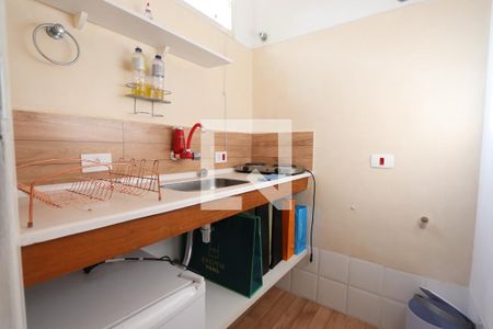 Cozinha de casa para alugar com 1 quarto, 35m² em Jardim Paulista, São Paulo