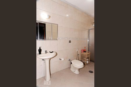 Banheiro de casa para alugar com 4 quartos, 400m² em Campo Belo, São Paulo