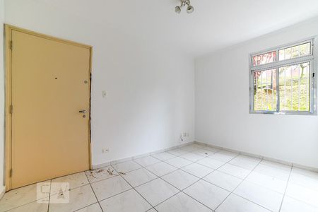 Sala de apartamento para alugar com 2 quartos, 77m² em Jardim Leonor Mendes de Barros, São Paulo