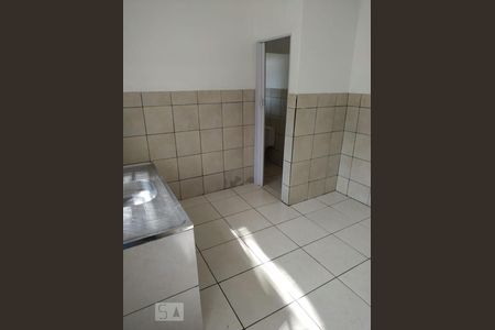 Cozinha de casa para alugar com 1 quarto, 45m² em Vila Independência, São Paulo