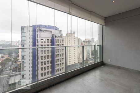 Varanda de kitnet/studio à venda com 1 quarto, 44m² em Moema, São Paulo