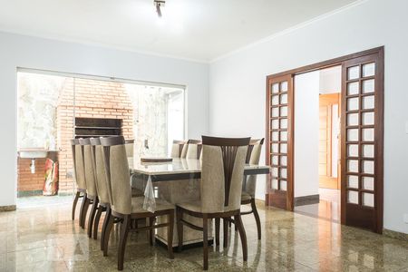 Sala de Jantar de casa à venda com 4 quartos, 240m² em Jardim dos Prados, São Paulo