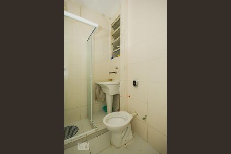 Bnaheiro de apartamento para alugar com 1 quarto, 28m² em Copacabana, Rio de Janeiro