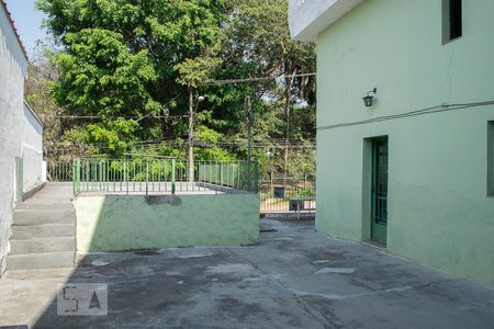 QUINTAL de casa à venda com 5 quartos, 300m² em Chácara Inglesa, São Paulo