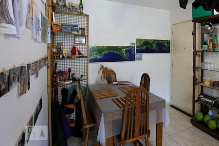 Sala de apartamento à venda com 3 quartos, 65m² em Paraisópolis, São Paulo