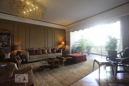 Sala de Estar de apartamento à venda com 3 quartos, 350m² em Bela Vista, São Paulo